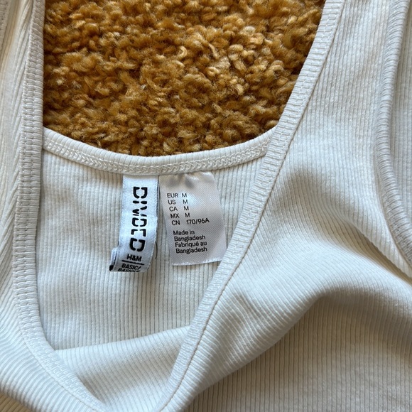 H&M Ribbed Cropped Tank Top - Picture 3 of 4